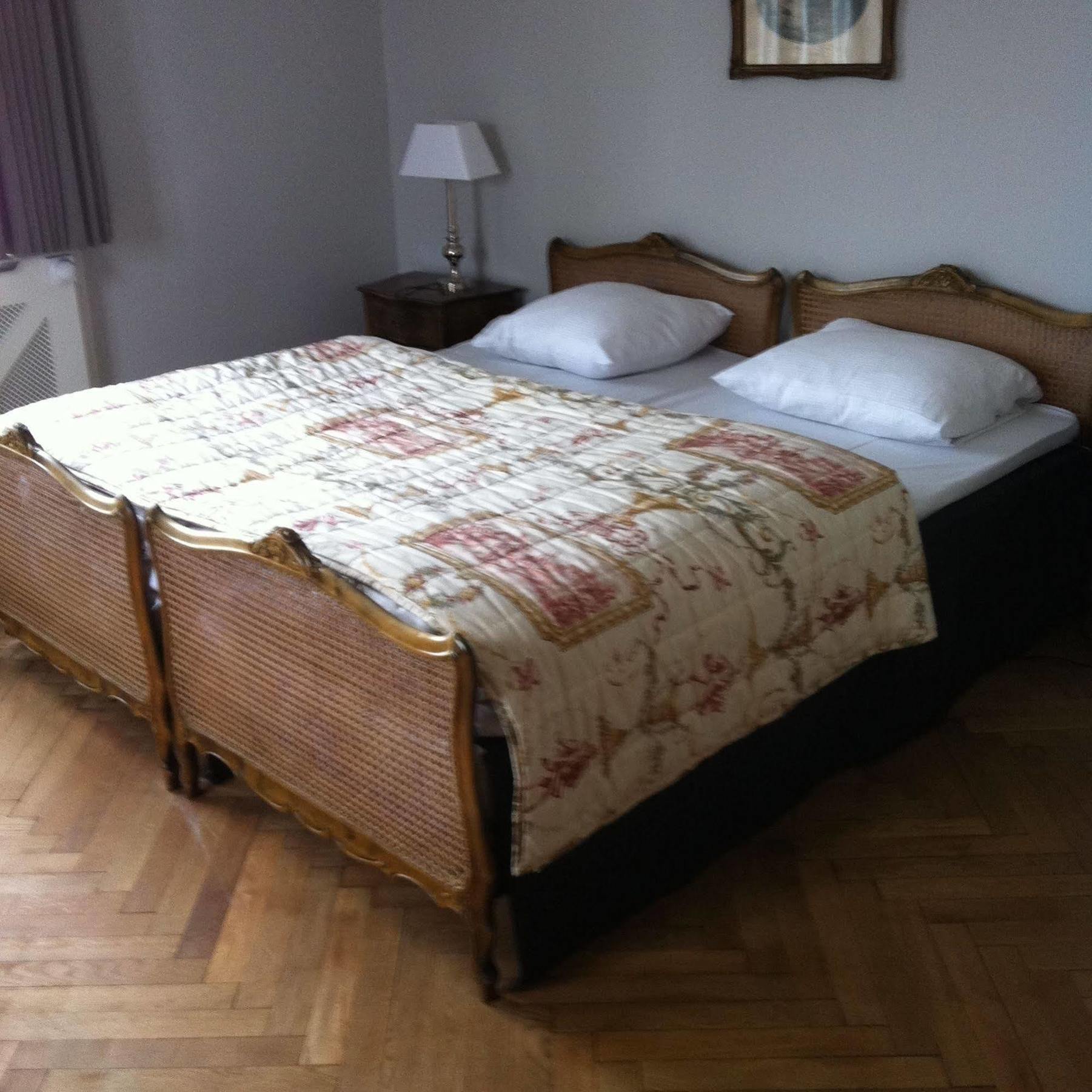 Store Fredensborg